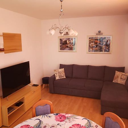 Risika Apartmani المظهر الخارجي الصورة