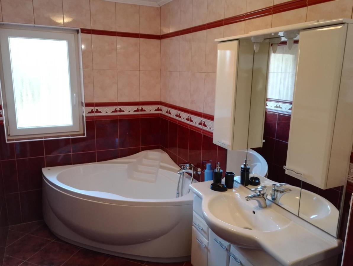 Risika Apartmani المظهر الخارجي الصورة